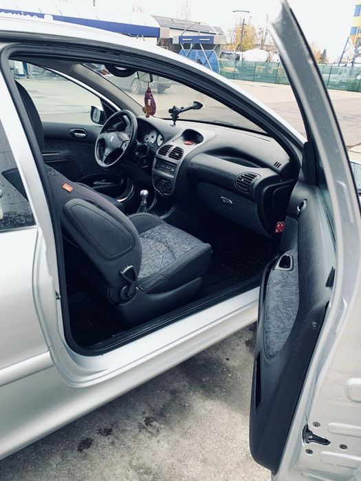 Peugeot 206, 2003, 1.6,16V