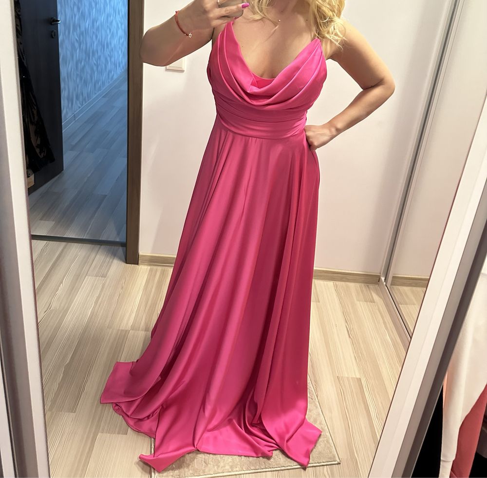 Rochie eleganta/de seara/de nasa/de ocazie/deosebita