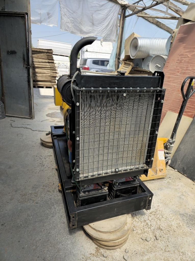 Generator 50kw 30sogot+- ishlagan