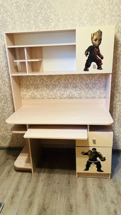 Стол детский