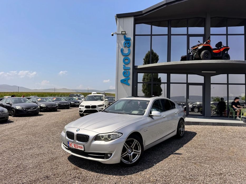BMW Seria 5 Bmw 520d // Automat // Piele // Navi mare