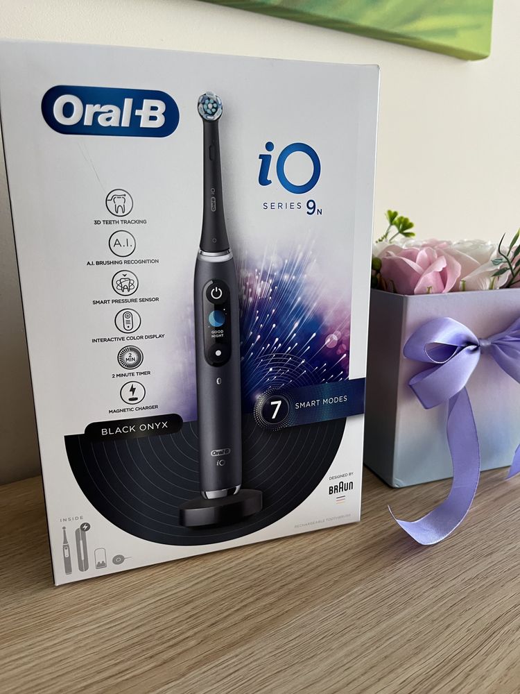 Чисто НОВА електрическа четка за зъби Oral b io9