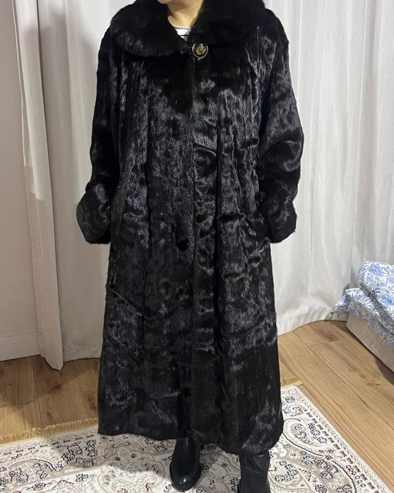 Продам срочно шубу