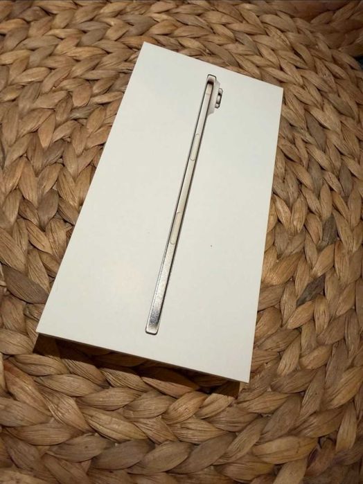 Iphone 17 Air 256gb gold