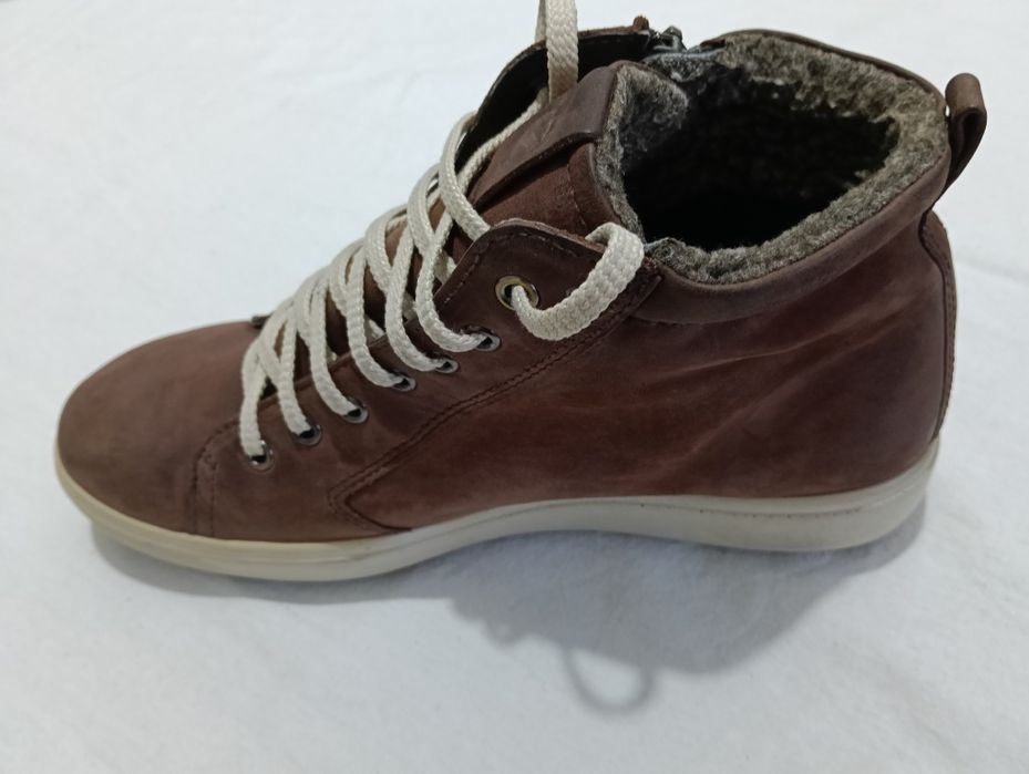 39 Ghete Ecco Gore-tex masura 39