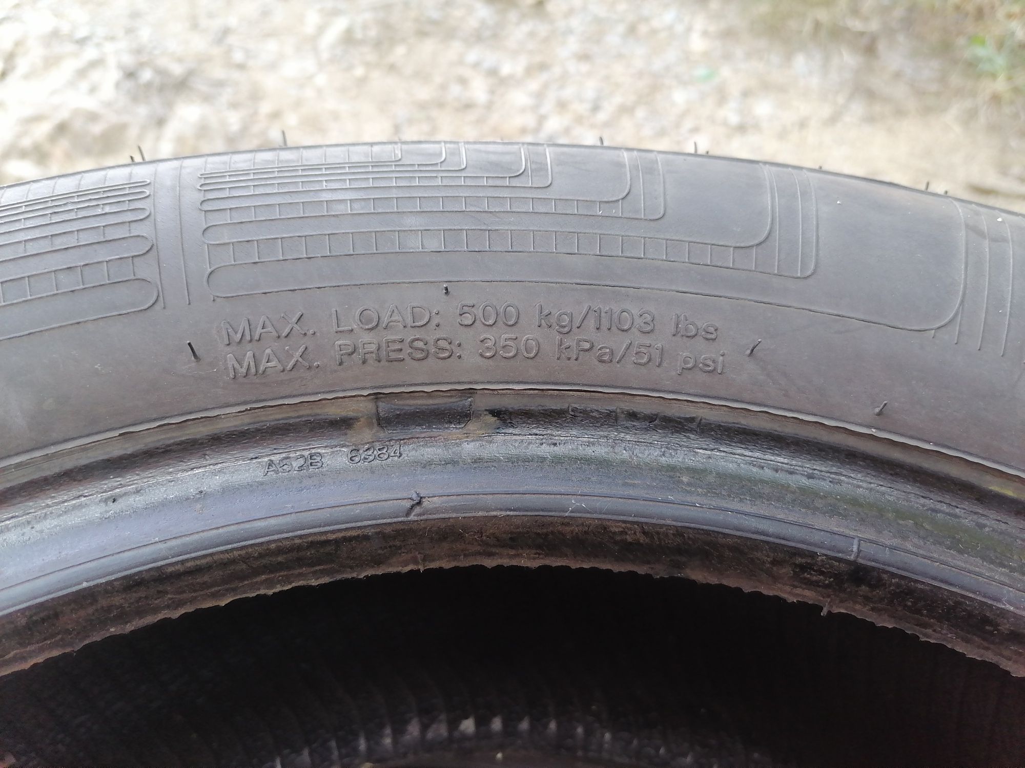Летни гуми 2 броя. Размер 185/60 R15 84H