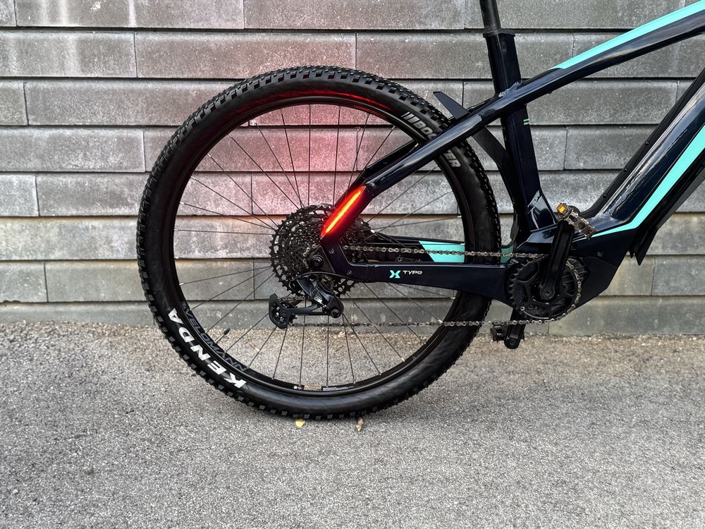 Електрически велосипед E-bike  BIANCHI E-OMNIS X TIPE ( XL размер)
