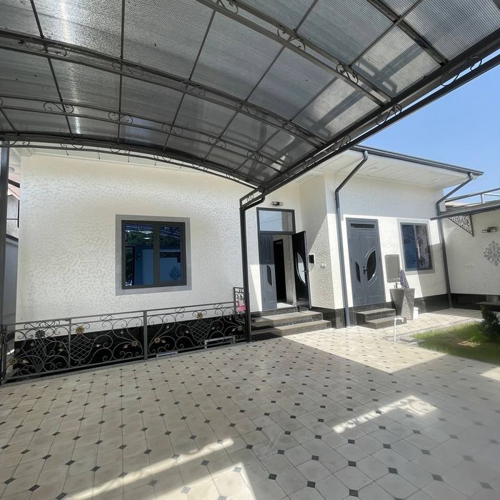 Куктеракда асосий йулдан 800 метр кирганда 3 сотиг 6 хона сотилади