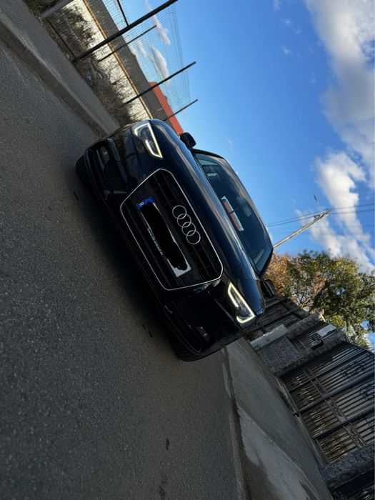 Vând Audi A5 2013