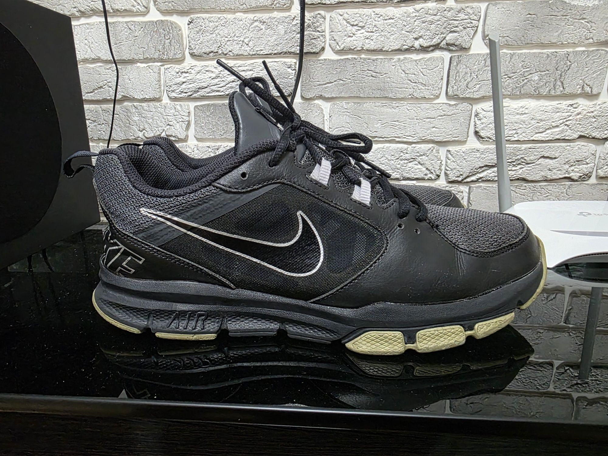 Оригинальные кроссы Nike