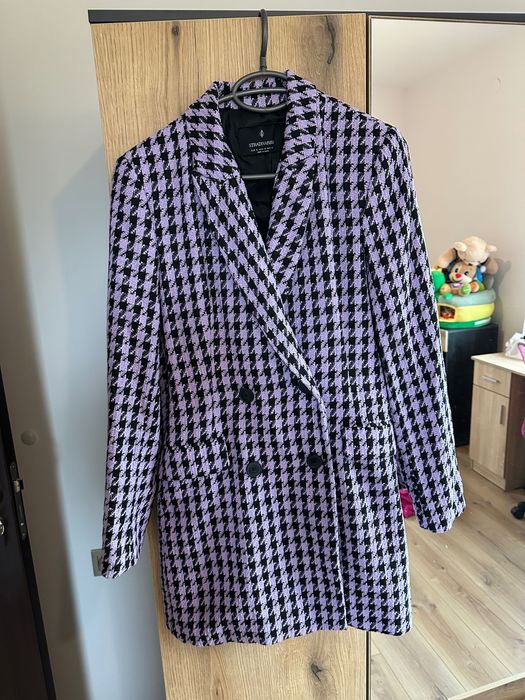 Рокля тип сако от букле от Stradivarius