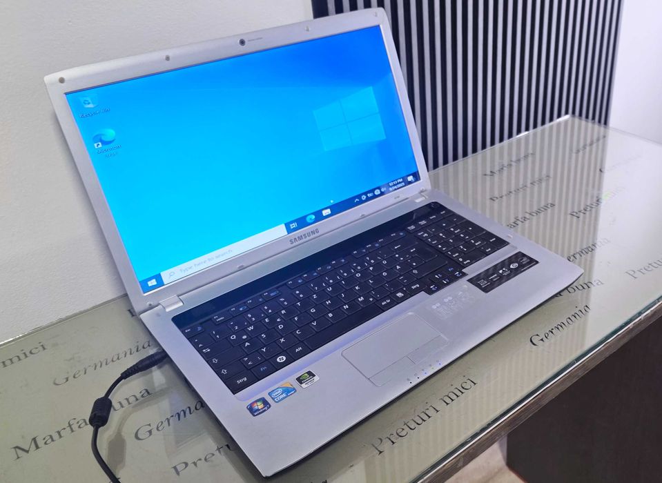 Laptop core i3 - Samsung NP-R730 - functional,instalat