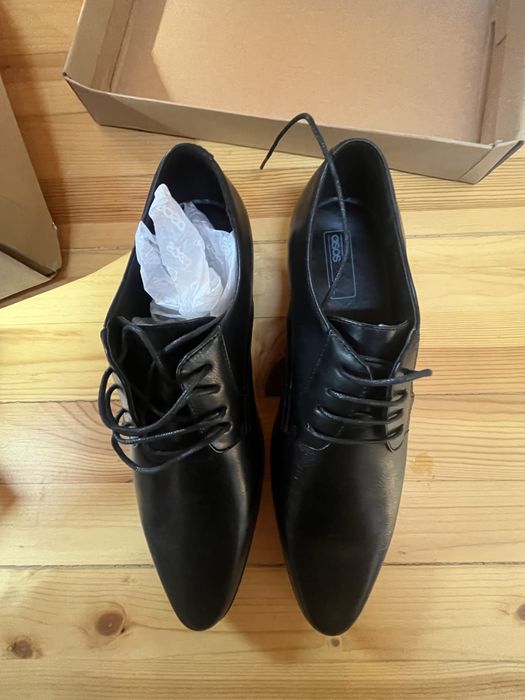 Мъжки кожени обивки Asos size 42 чисто нови