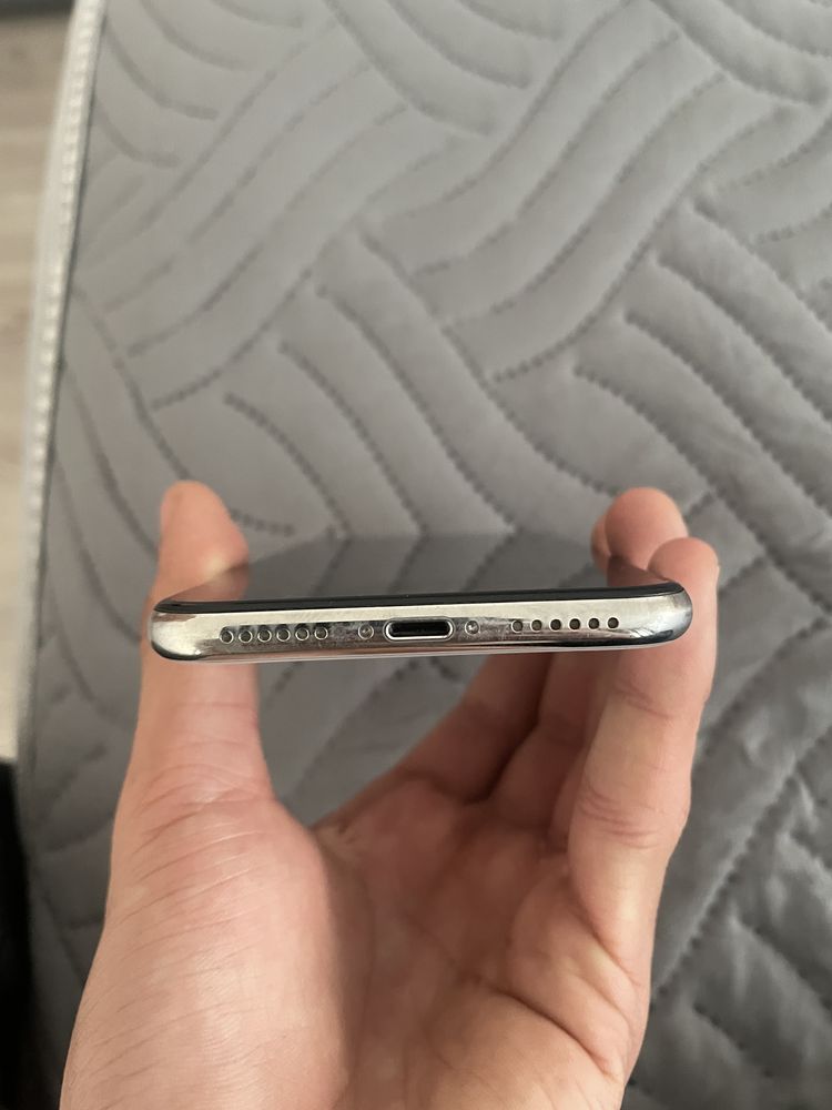 Vand iphone x inpecabil