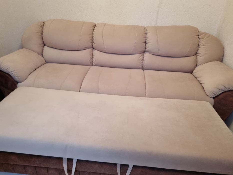 Продается два дивана для гостиной