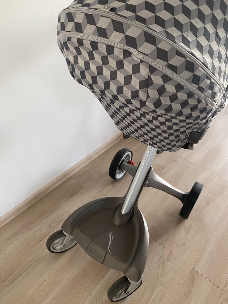 Carucior Stokke V3