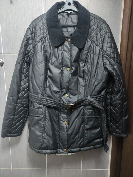 Теплая куртка женская 52 размер