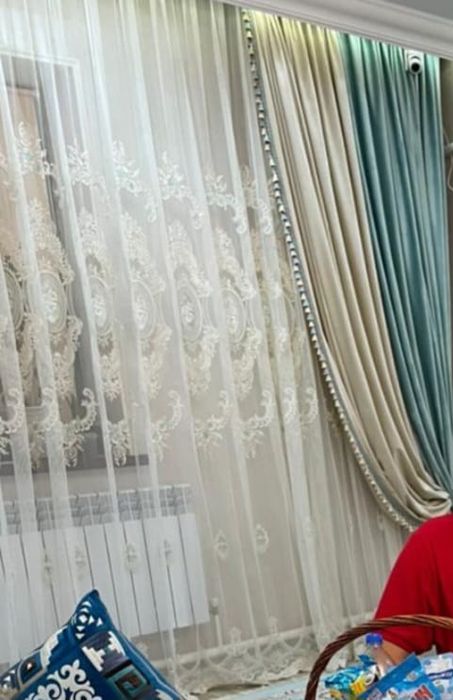 Шторы люли в комплекте.