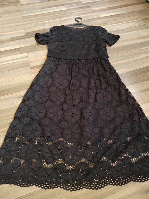 Дамска официална рокля