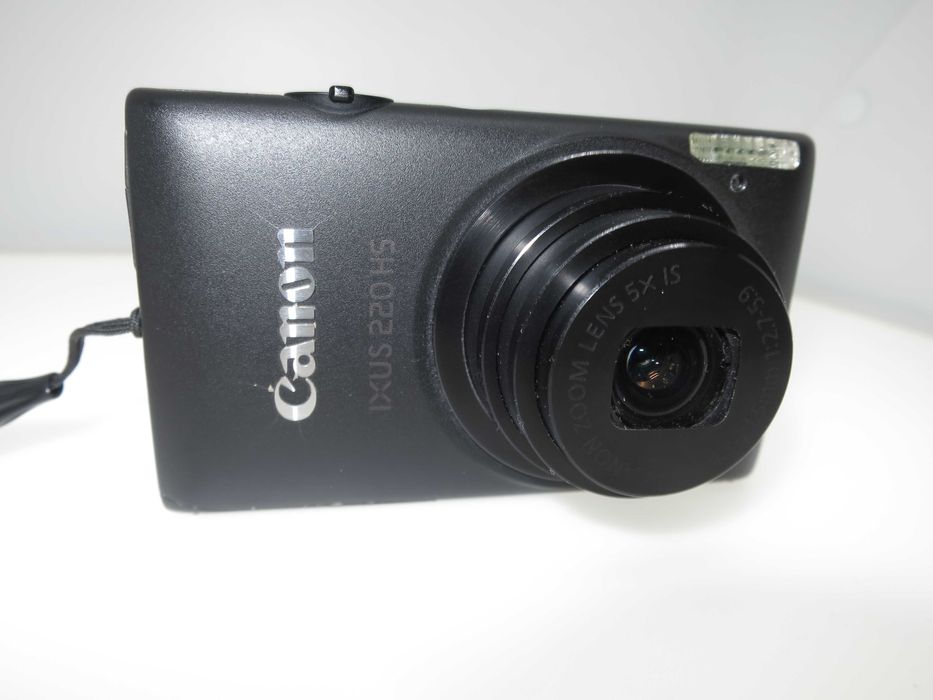Canon IXUS 220 уникален компактен фотоапарат дигитална камера FULL-HD