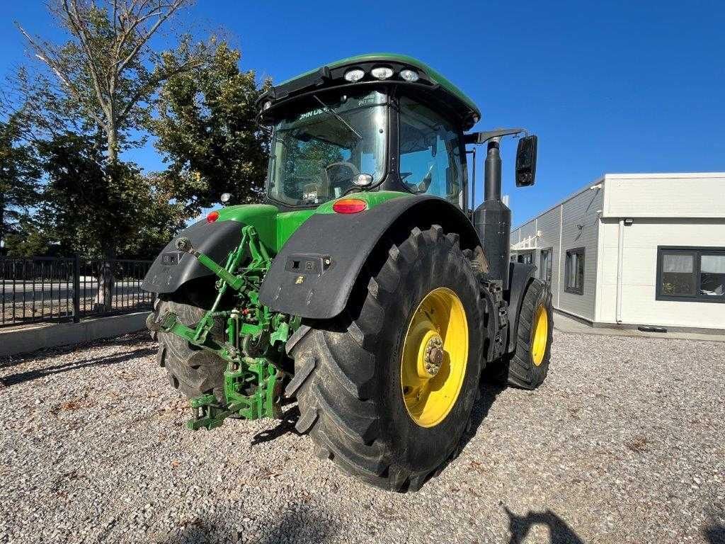 Tractor John Deere 7230 R- PROMOTIE