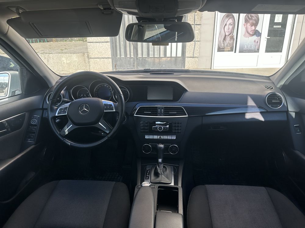 Mercedes C220 W204 FACELIFT TOP