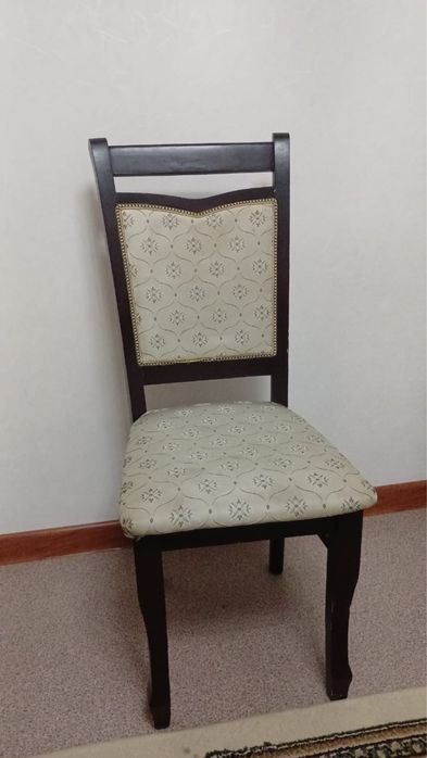 Стулья крепкие, б/у