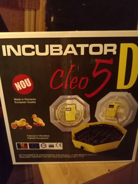 Incubator de pui