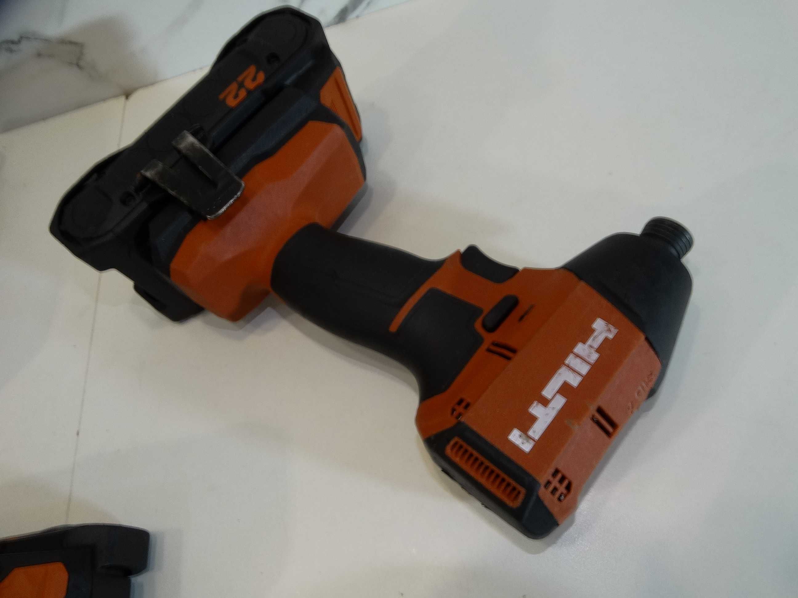 Hilti SID 4 - 22 / Nuron - Импакт драйвер