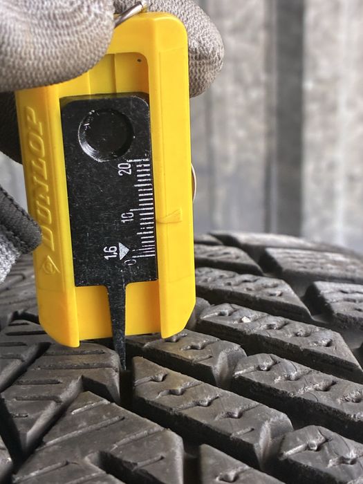 235/60/18 Зимни Пирели