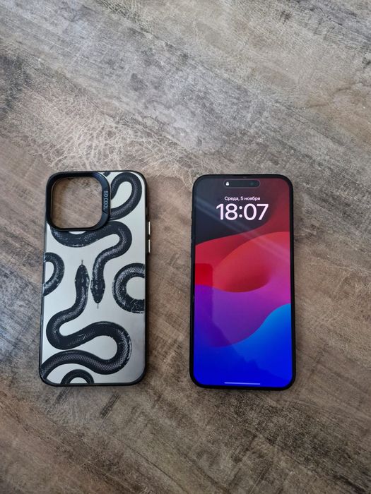 Продам айфон 15 про Макс 512гигабайт