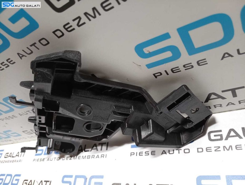 Suport Ghidaj Stanga pentru Bara Spoiler Fata Nou Opel Astra K 2015 - 2021 Cod 39020432 [M4002]