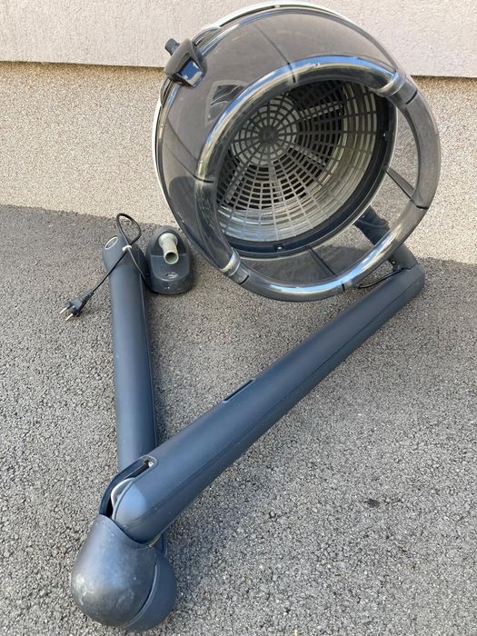 Vand cască pentru coafor