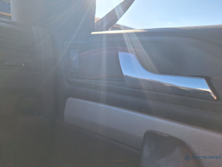 Maner interior portiera fata dreapta SKODA OCTAVIA 1Z3 2004 - 20131.9