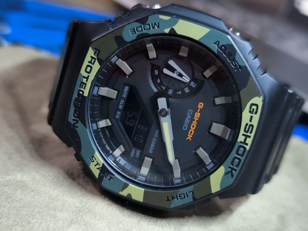 Casio G-Shock ga-2100SU-1a