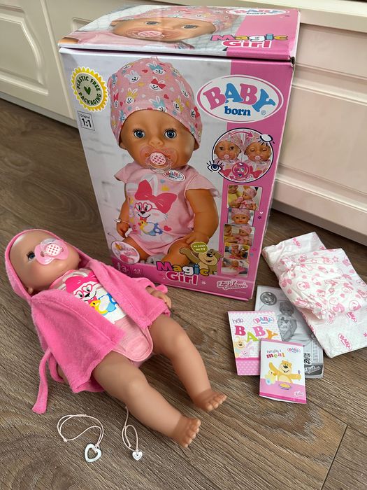 Baby born papusa bebelus