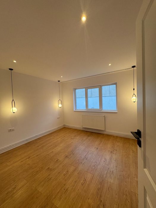 Apartament decomandat, 2 camere, complet renovat