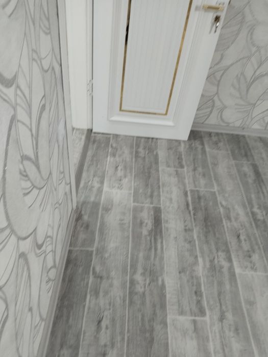 Продам 2 комнатную. Своя. ул. Беруни. Янгиюль. Ремонт. Всё новое своё