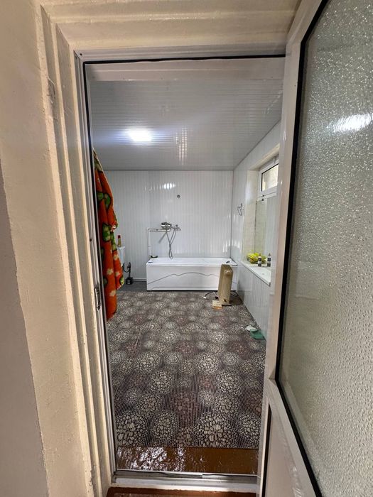 Toshkent viloyati Qibray tumani 16.5 sotix hovli sotiladi