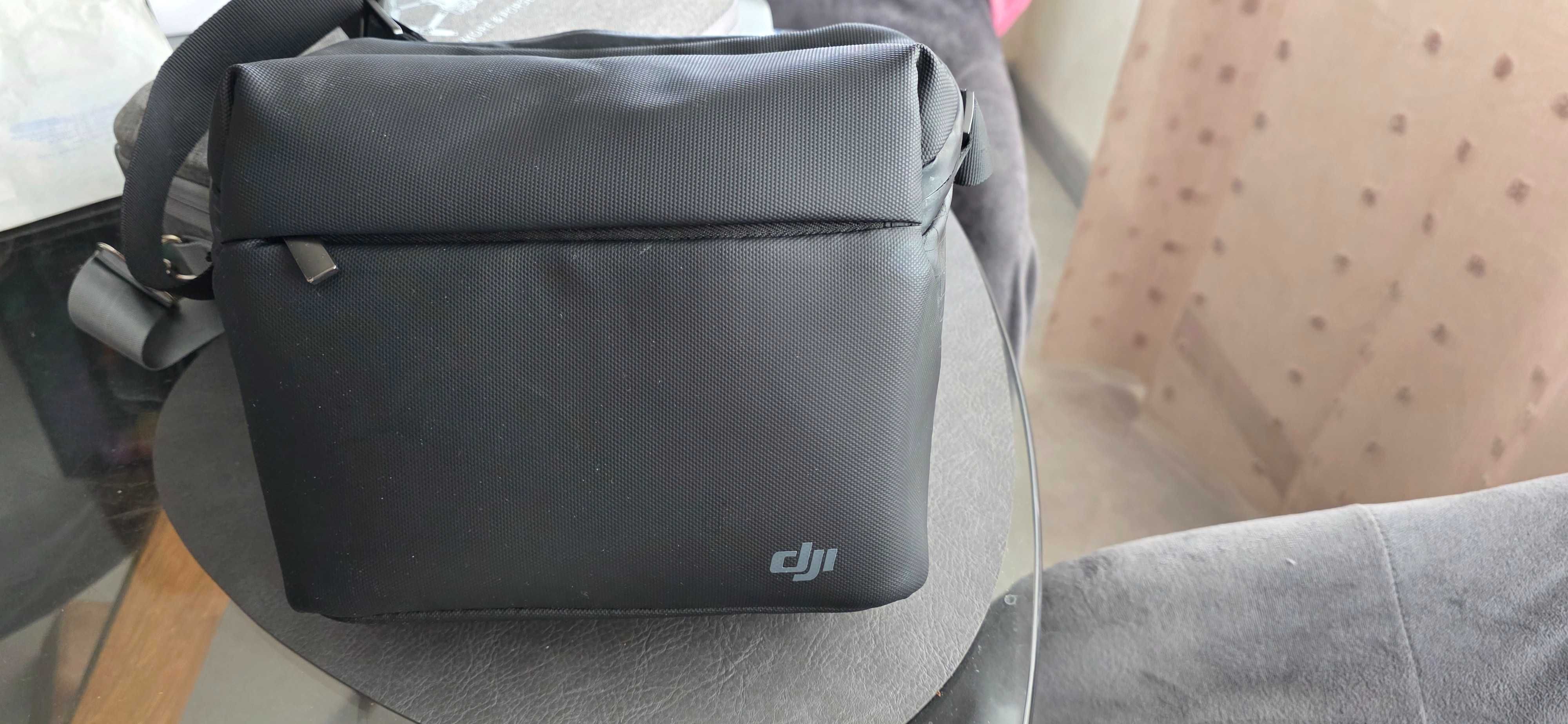 Продавам DJI mini 2 4k Fly more combo дрон