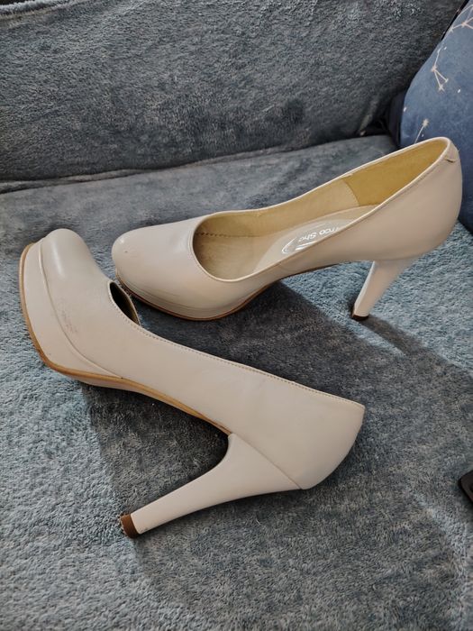 Pantofi piele mărime 38