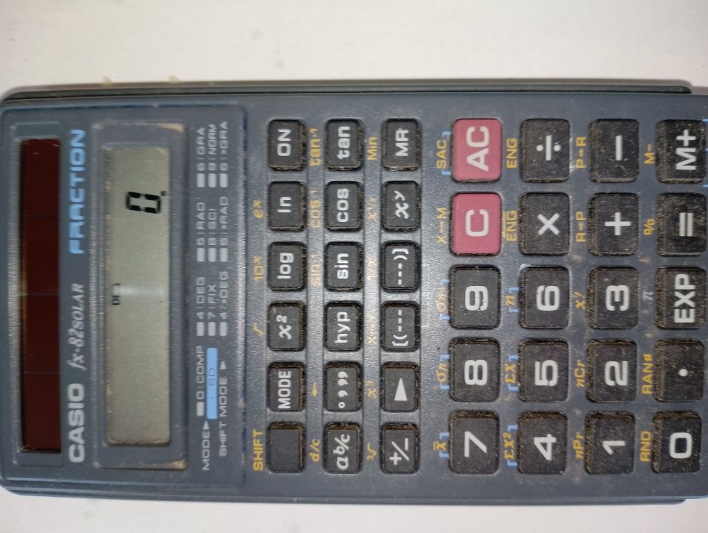 Calculator stintific Casio solar