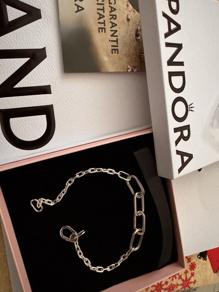Bratara pandora noua