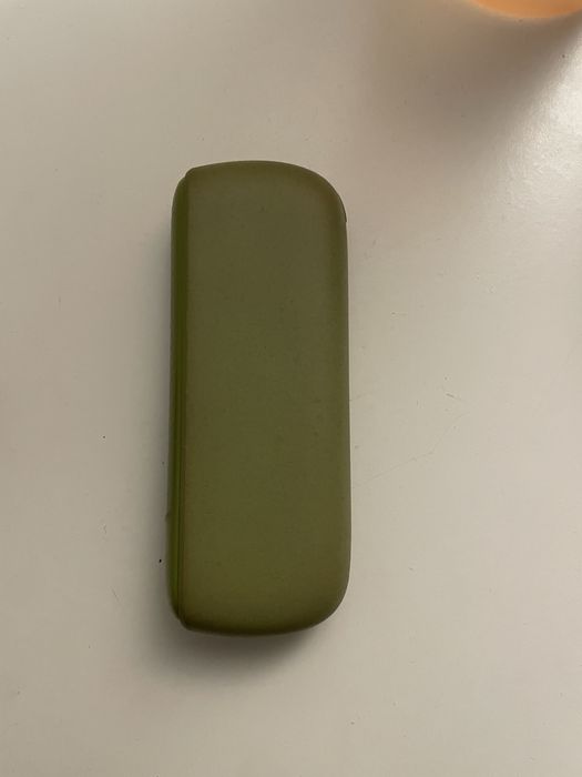 Iqos iluma i leaf green *cu inscriptie*
