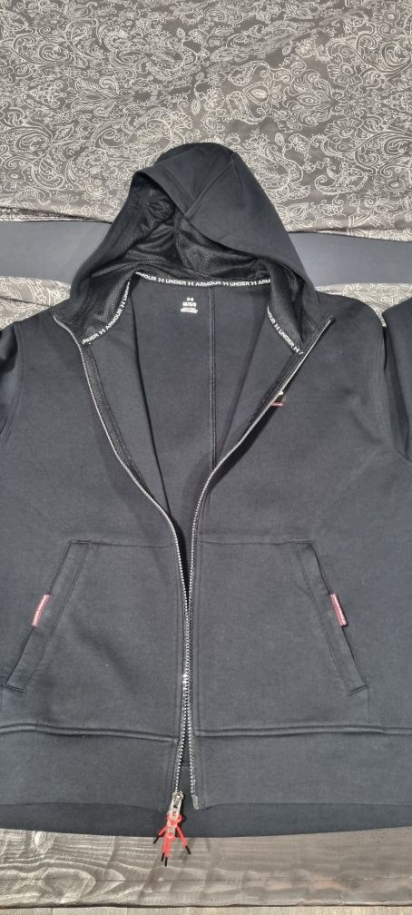 Суитшърт Under Armour