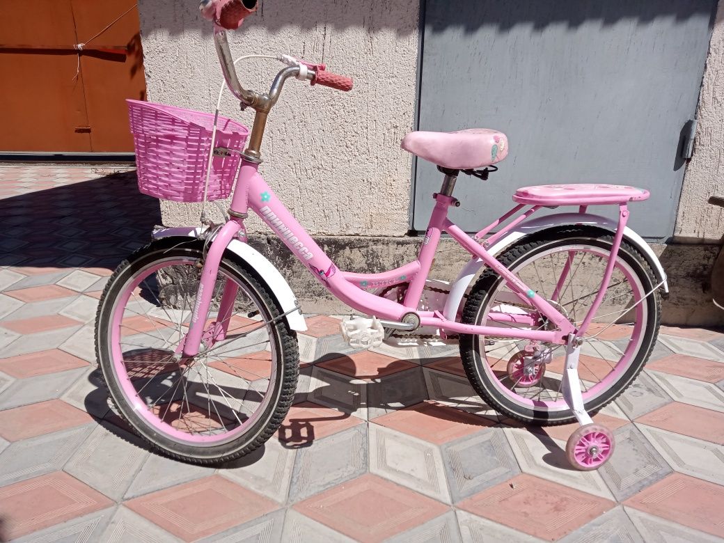 Продаю велосипед принцесса розовый