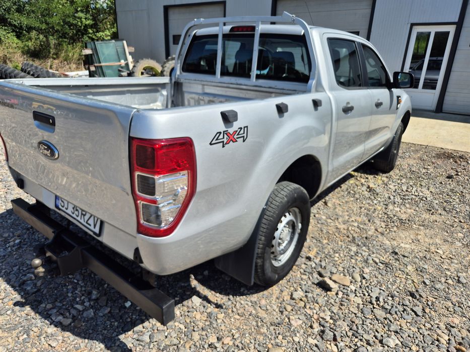 Vând Ford Ranger
