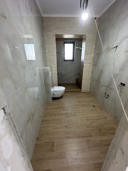 Meserias renovari montator gresie si faianta