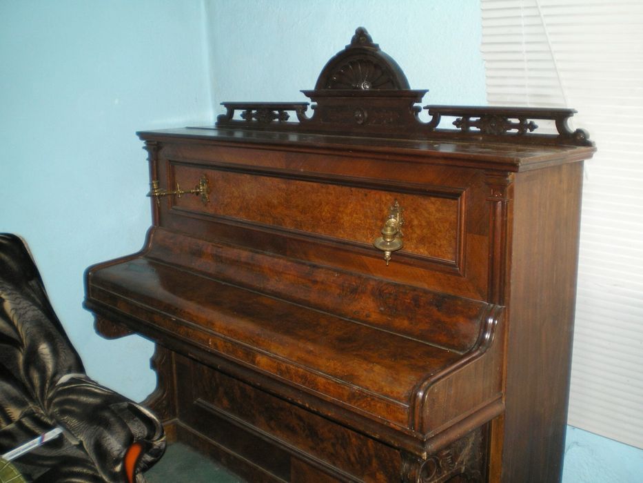 Пианино C.R.RITTER 1840 года