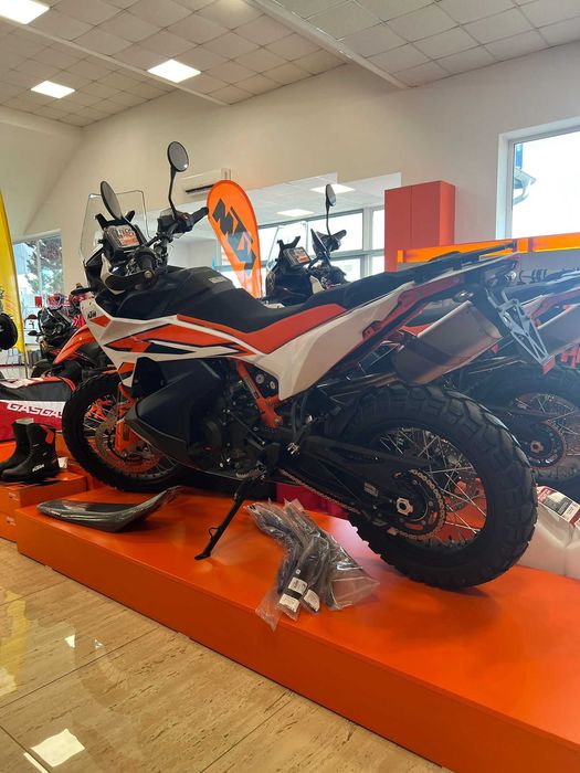 Motocicleta KTM 890 Adventure R '24